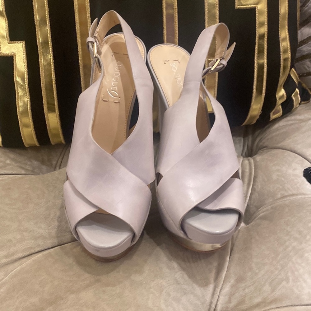 Grey brand new sexy super high cross cross leather heels with leather soles.
